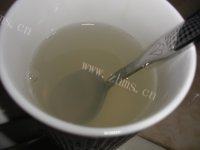 鲜榨西瓜汁做法图解4)