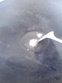 简单的茭白炒肉片做法图解2)