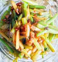 清香的肉炒芹菜条做法图解6)