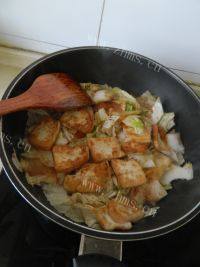 家常菜白菜豆腐炖粉条做法图解9)