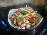 甘脆的茭白炒肉片