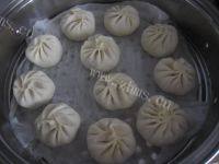 自己做的胡萝卜猪肉包子做法图解12)