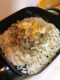 美味的茄子面做法图解16)