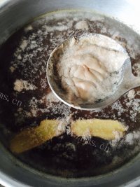 诱人的番茄牛腩做法图解4)