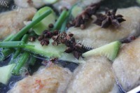 美味的啤酒酱香鸡翅做法图解10)