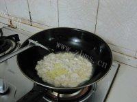 色味俱佳的烧豆腐做法图解5)