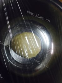 芳香四溢的毛毛虫面包做法图解4)