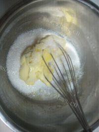 自己做的香蕉核桃蛋糕做法图解3)