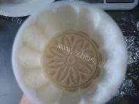 家庭版红豆沙冰皮月饼做法图解12)
