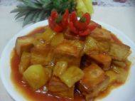 家常菜菠萝咕噜豆腐