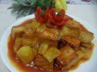 家常菜菠萝咕噜豆腐