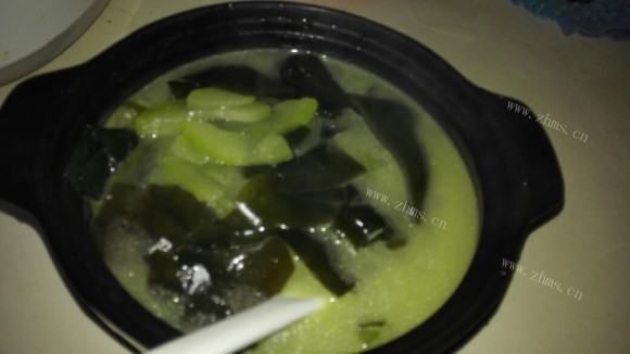 营养丰富的冬瓜海带汤