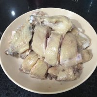 诱人的白斩鸡做法图解4)