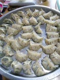 美味胡萝卜马蹄饺子做法图解7)
