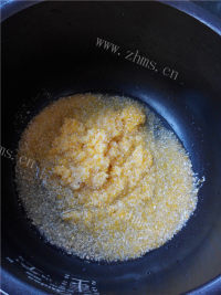 好吃的栗子大枣玉米茬子粥做法图解3)