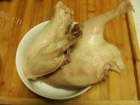 美味的五味鸭做法图解4)