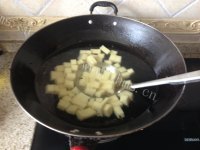 美味的凉拌米豆腐做法图解2)