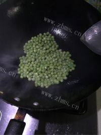 豌豆虾仁做法图解4)