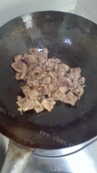 唇齿留香的杏鲍菇炒肉片做法图解4)