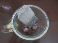 美味玖瑰花奶茶做法图解2)