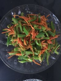 漂亮的安利皇后锅披萨做法图解3)