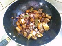 家常菜莲藕炖排骨做法图解5)