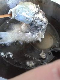 美味糖醋四孔鲤鱼做法图解13)