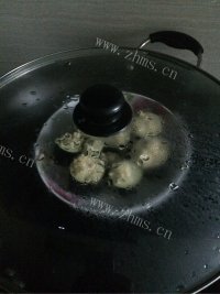 色香味浓的蒸茄子做法图解2)