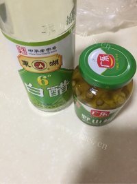 香气浓郁的泡椒凤爪做法图解8)