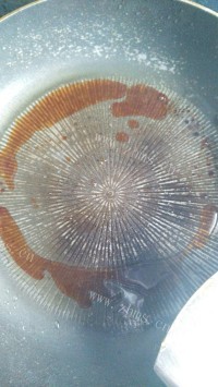 美味的红烧虎皮鹌鹑蛋做法图解2)