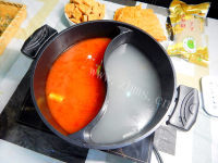 美味的鱼片鸳鸯火锅做法图解9)