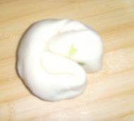 秀色可餐的葱花烙饼做法图解8)
