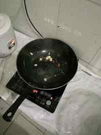 色泽不错的蒜香豆腐做法图解5)