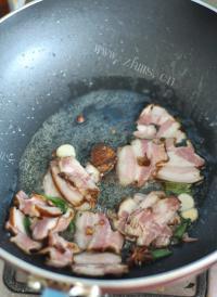 家常菜西芹炒腊肉做法图解3)