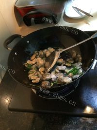 珍馐美味的炒花甲做法图解13)