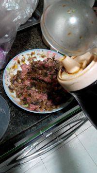 家常菜梅菜蒸肉饼做法图解4)