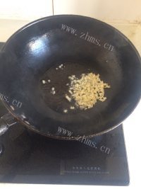DIY蒜蓉油麦菜做法图解3)