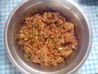 DIY韭菜猪肉饺子做法图解5)