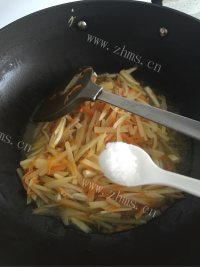 色香味俱全的炒土豆丝做法图解5)