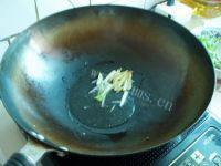 家常菜青椒毛豆炒肉丝做法图解9)