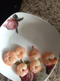 色香味俱全的蛋炒饭做法图解2)