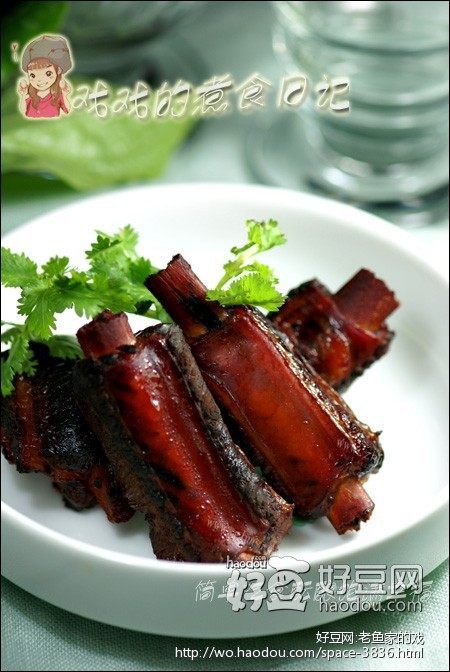美味的桔皮茶熏排骨