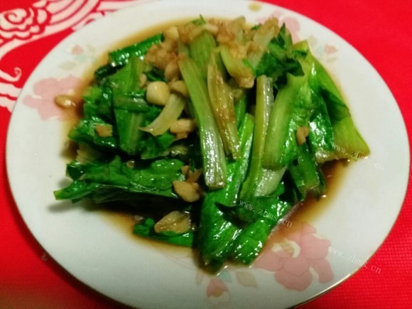 色香味浓的蒜蓉油麦菜