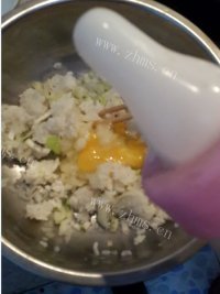 美味的香酥米饼做法图解4)