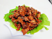美味的香辣牙签肉