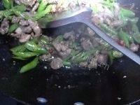 家常菜青椒炒羊肉做法图解11)