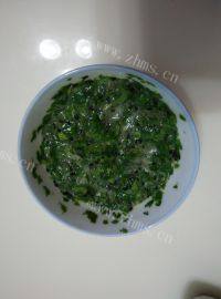 自己做的香菜鸡蛋饼做法图解6)
