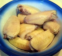 私房美食红烧鸡翅炖蛋做法图解4)