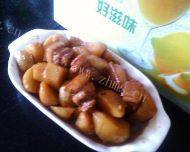 红烧肉炖土豆做法图解9)
