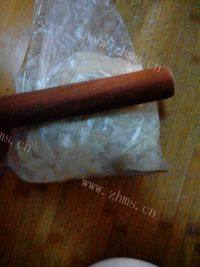 诱人的奶香土豆泥做法图解3)